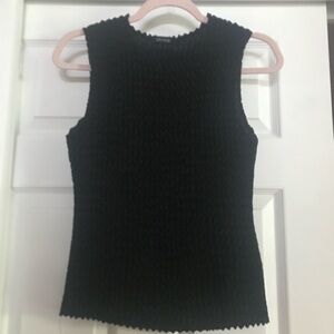 Shiko: Black chevron pattern Sleeveless Top size medium